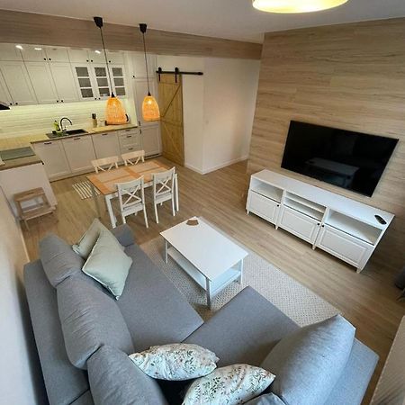 Apartamenty Guzik 22 ครอสโน ภายนอก รูปภาพ