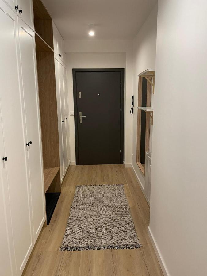 Apartamenty Guzik 22 ครอสโน ภายนอก รูปภาพ